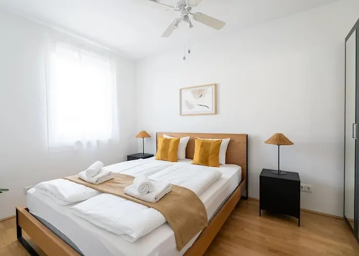 Spotless 1Br, Quick City Link By Hm