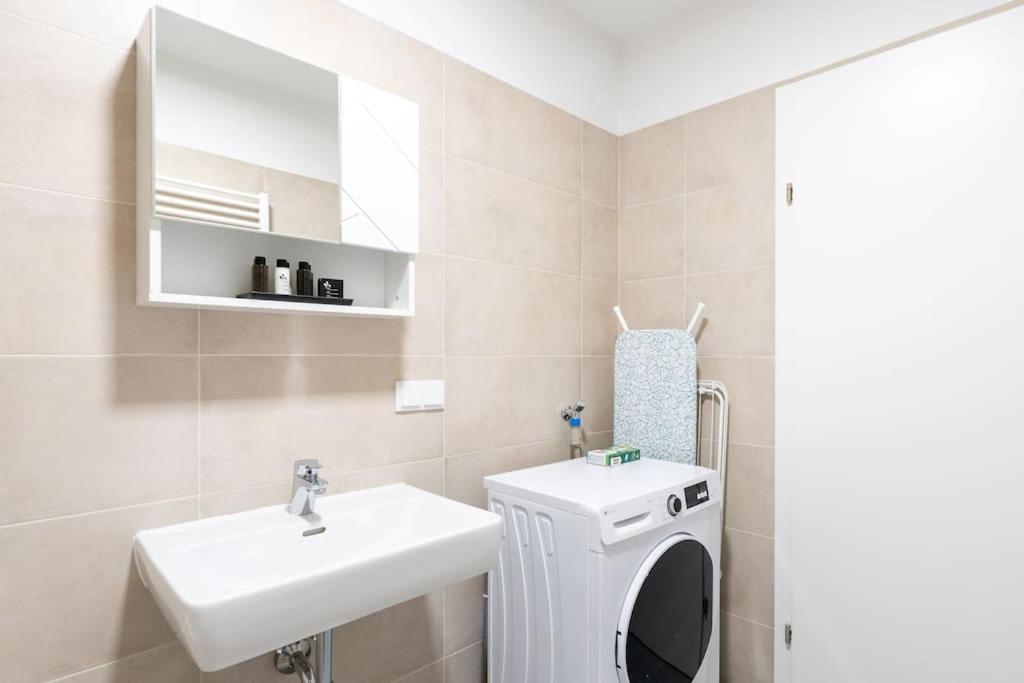 Appartement Spotless 1br, Quick Link By Hm