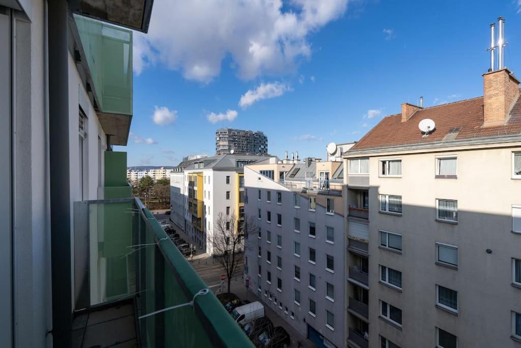 Spotless 1br, Quick Link By Hm Appartement